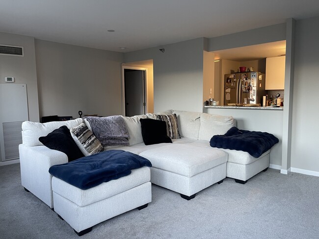 Building Photo - 440 N Wabash Ave