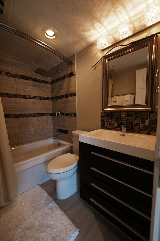 Building Photo - Affordable 3BR Home in Winter Park – Prime Location & Move-In Ready!