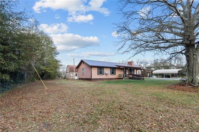 Building Photo - 3685 Settingdown Rd