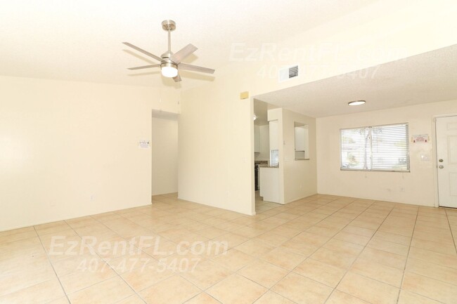 Building Photo - Recently Remodeled 3/2 in Orlando, FL - Mo...