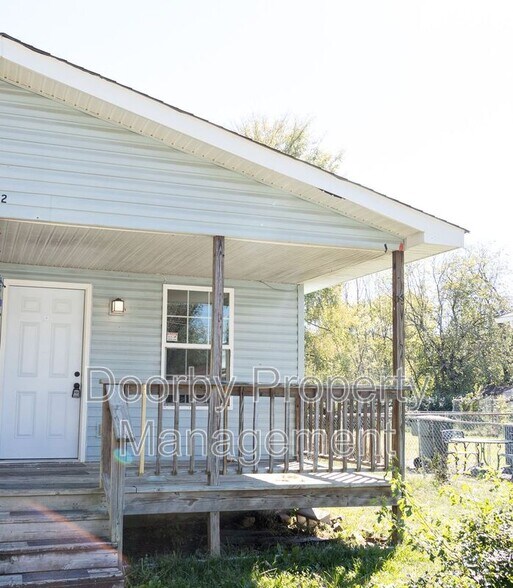 Primary Photo - 2712 N Orchard Knob Ave