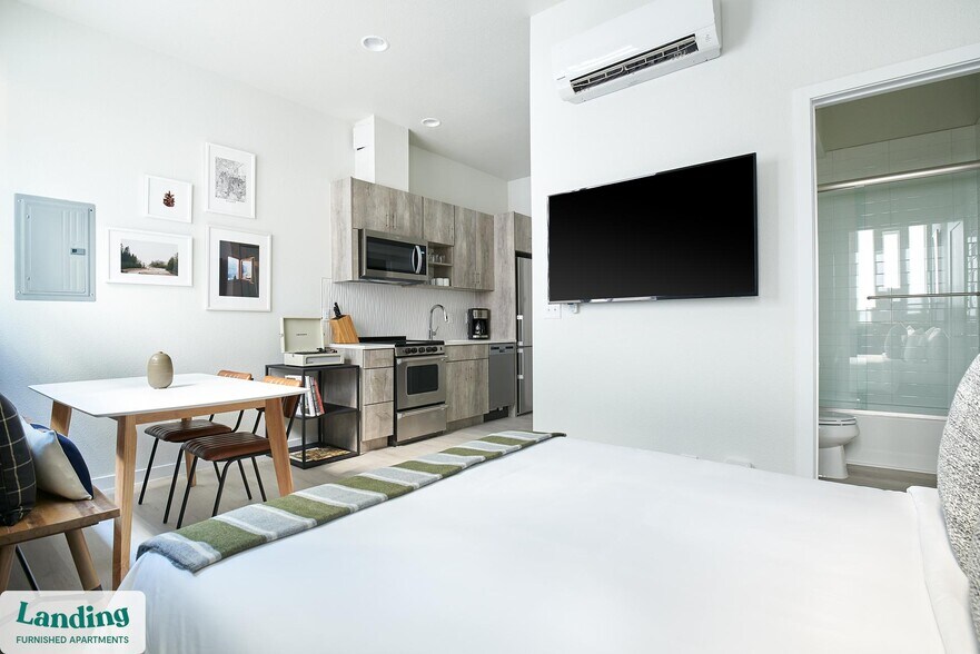 Primary Photo - 3024-3024 Zuni St