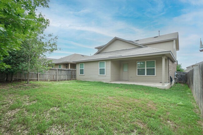 Building Photo - Spacious 4-Bedroom Home for Rent in Alamo ...