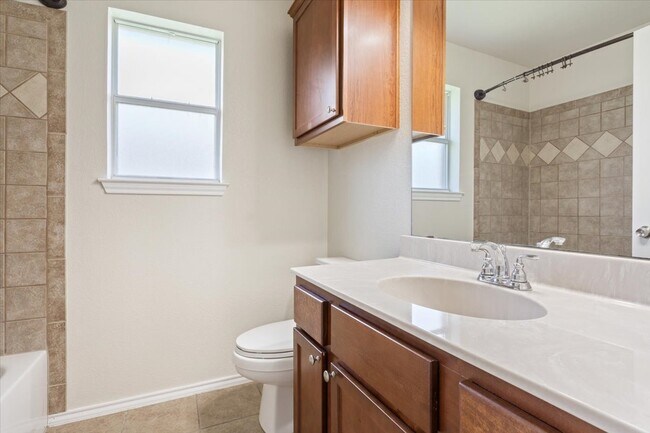 Building Photo - 4524 Canyon Ridge Dr