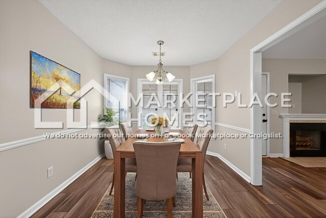 Building Photo - 1700 Crabtree Cir