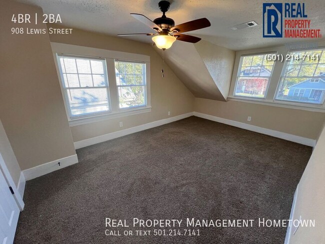 Building Photo - Gorgeous 4-Bedroom 2-Bath Home For Rent in...