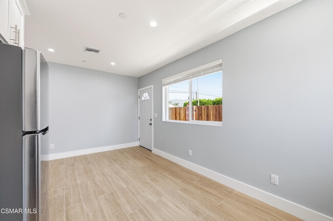 Building Photo - 13102 Filmore St