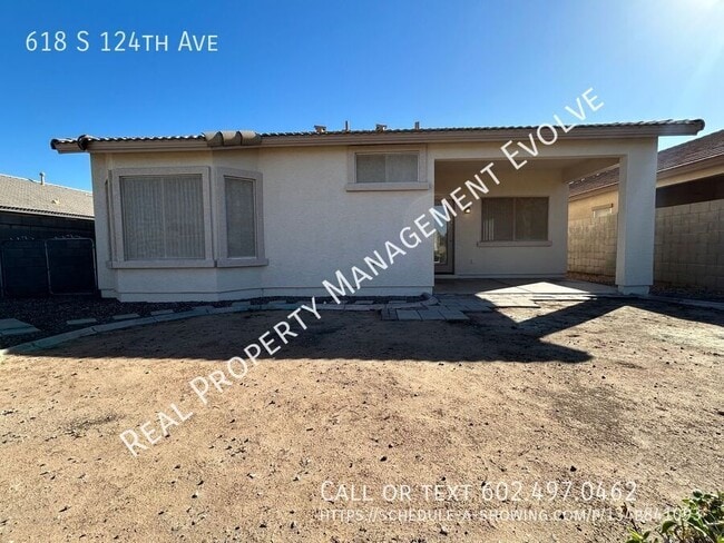 Building Photo - 618 S 124th Ave