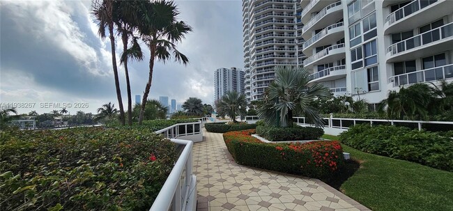 Building Photo - 3802 NE 207th St