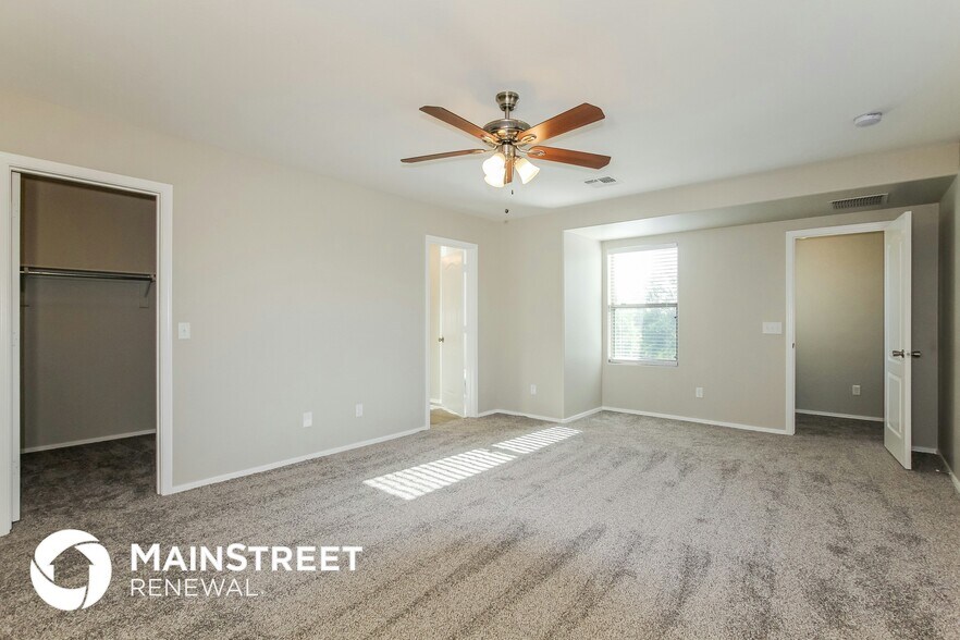 Building Photo - 17159 N 184th Dr