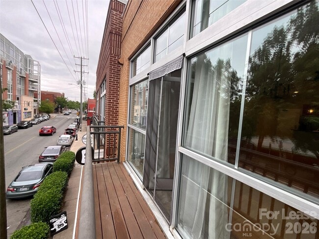 Building Photo - 3100 N Davidson St