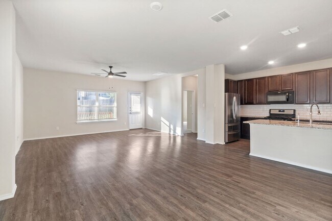 Building Photo - 15219 Selene View