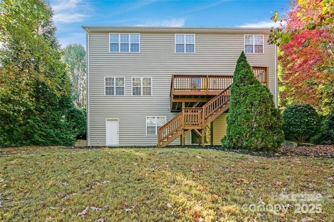 Building Photo - 407 Ranelagh Dr