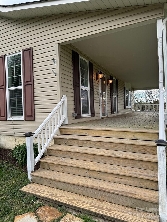 Building Photo - 2793 NC-268