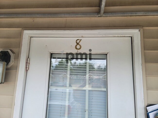 Building Photo - 1306 Arthur Ave