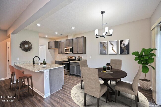 Building Photo - 1538 Summerview Ln