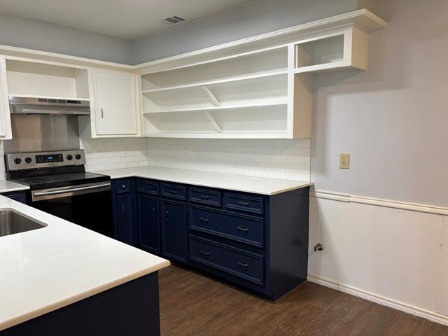 Building Photo - 2810 Clear Springs Dr
