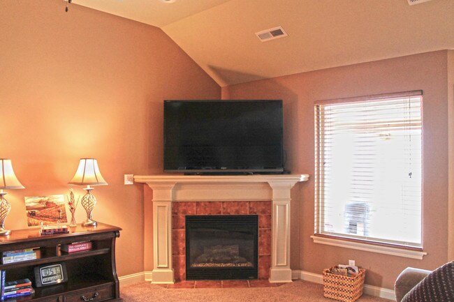 Building Photo - 313 Reedsport Ridge