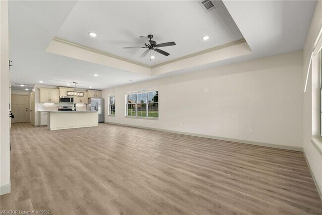 Building Photo - 11622 Maplewood Dr