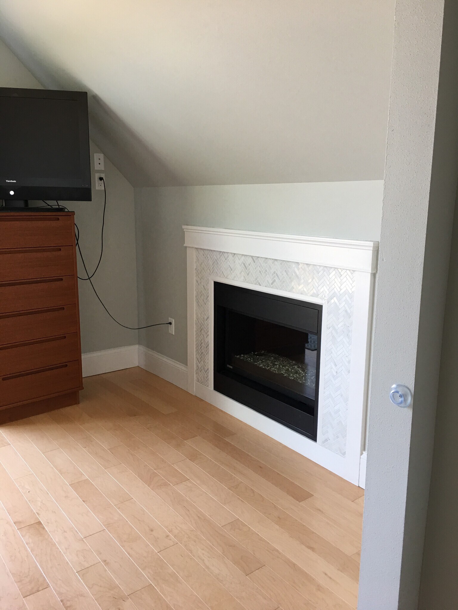 Master Bedroom - 2547 S Shore Dr