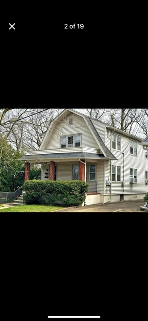 Building Photo - 132 E Franklin Ave
