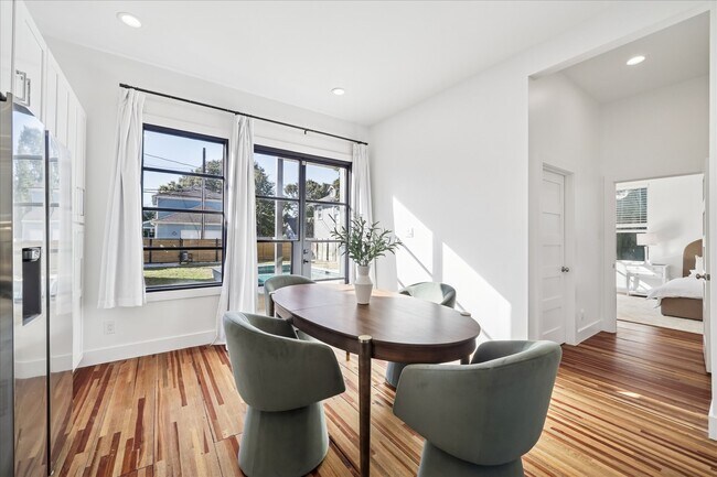 Building Photo - 415 Arlington St