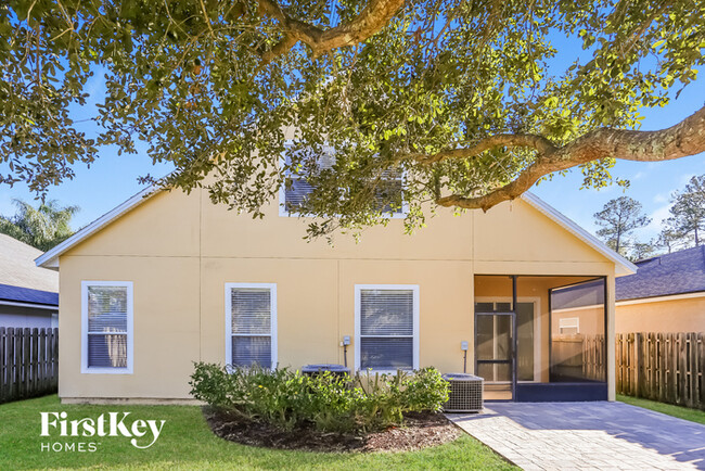 Building Photo - 3511 Shrewsbury Dr