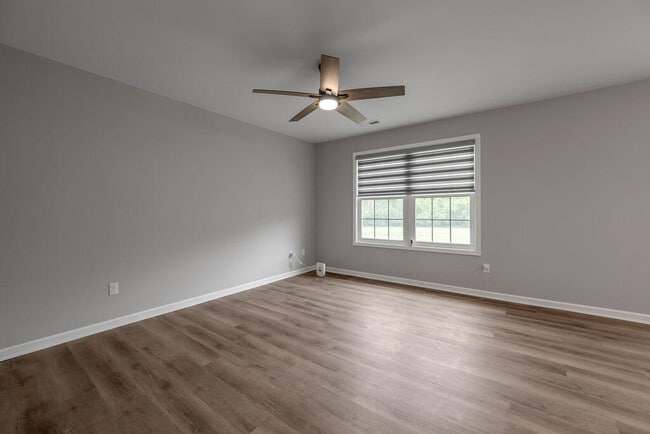 Building Photo - 242 Elkhorn Meadows Dr