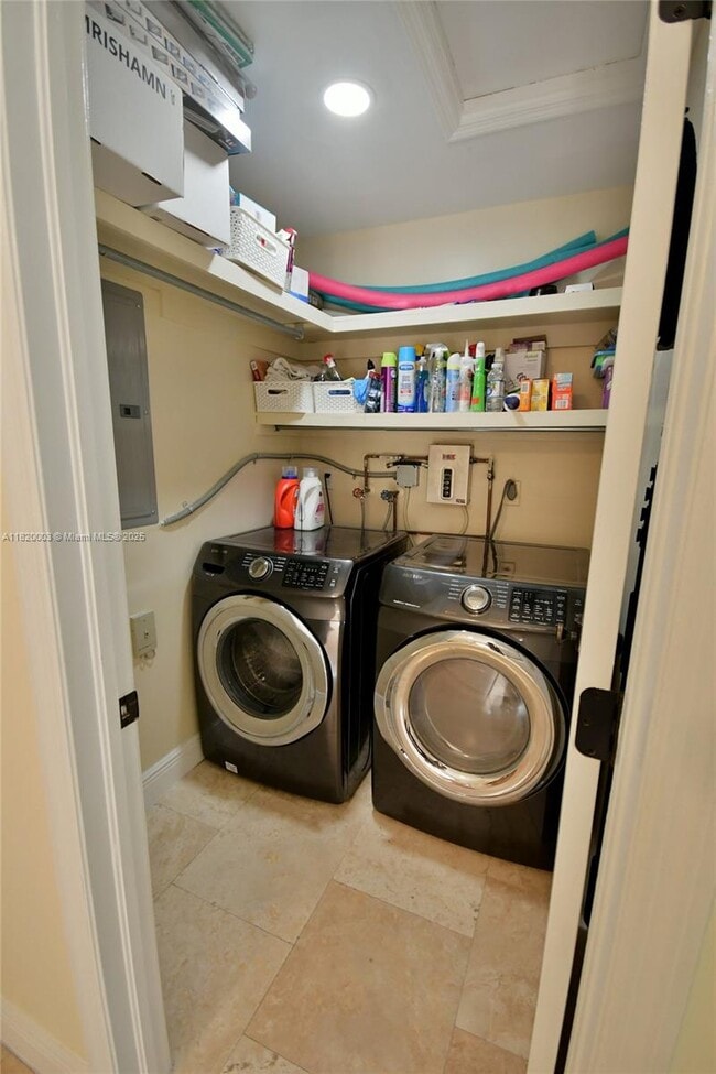 Building Photo - 12978 SW 91st Pl