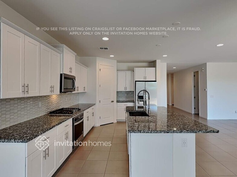 Building Photo - 4269 Suncup Dr