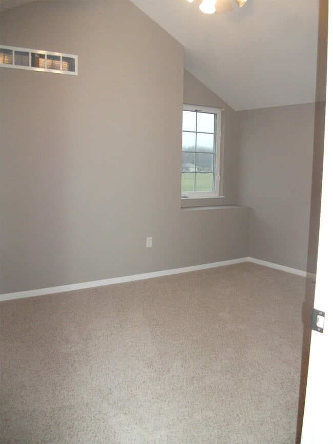 Building Photo - 2400 Walden Ln