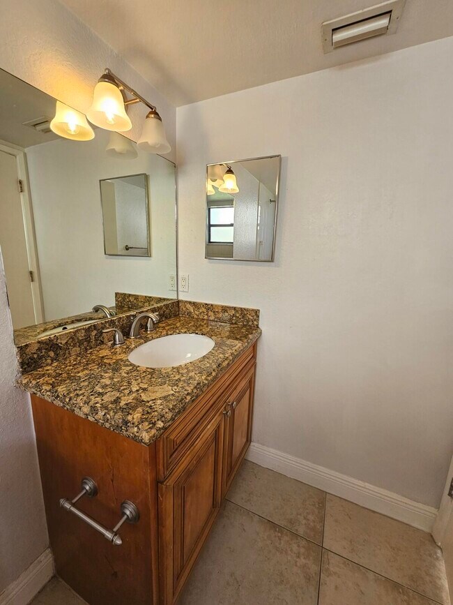 Building Photo - 1760 Windorah Way