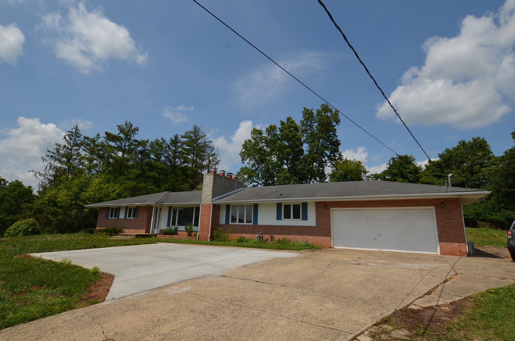 Building Photo - 52 Carol Ln