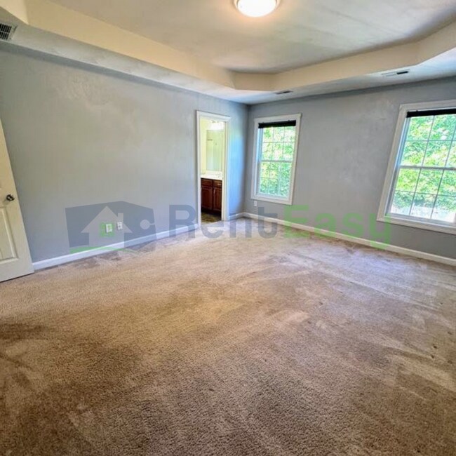 Building Photo - 4116 2nd St