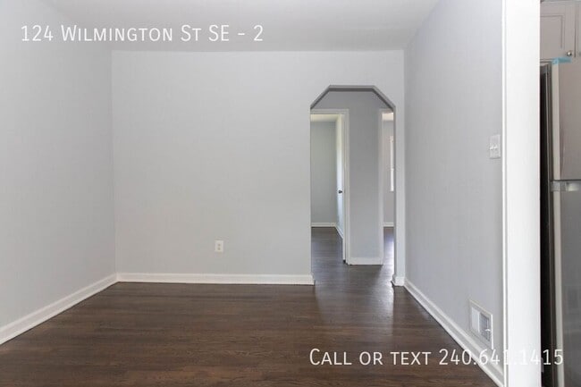 Building Photo - 124 Wilmington Pl SE