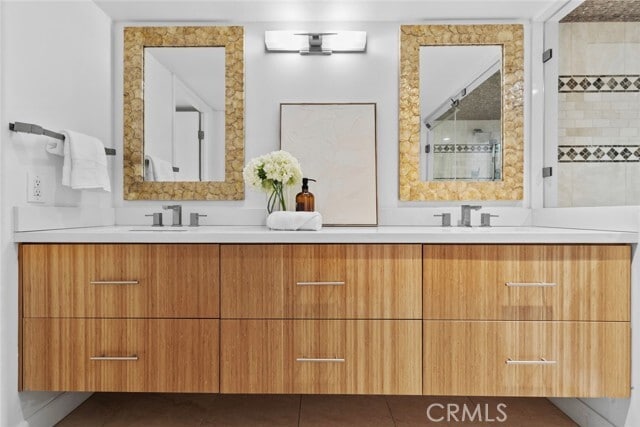 Building Photo - 343 Pioneer Dr