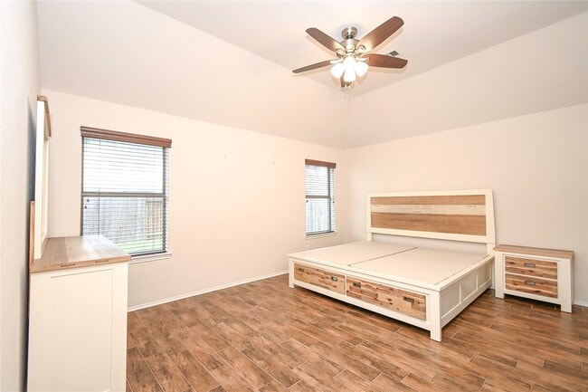 Building Photo - 19734 Amber Village Ln