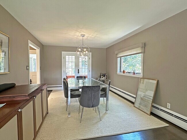 Building Photo - 6 Brownson Terrace