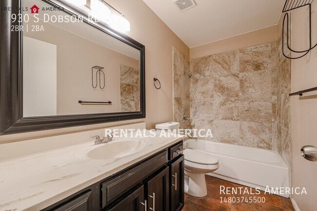 Building Photo - Single Level Condo in Gorgeous Bridgewood ...