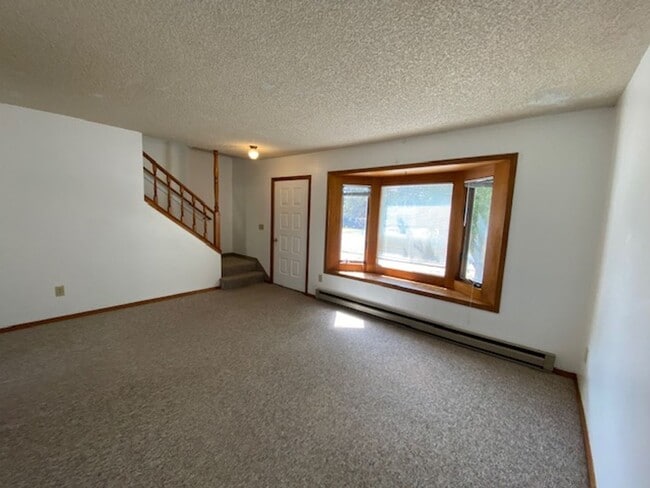 Building Photo - 1603 W Koch St