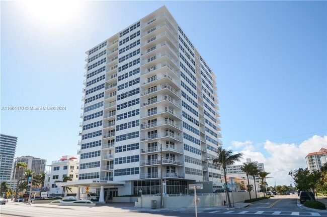 Building Photo - 209 N Fort Lauderdale Beach Blvd