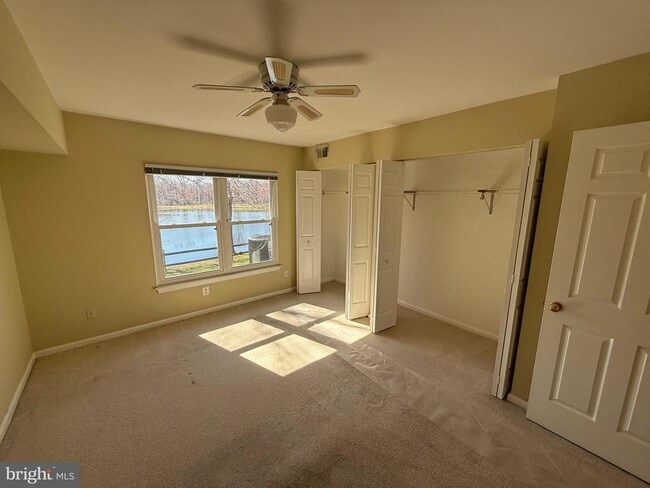 Building Photo - 5866 Orchard Hill Ct