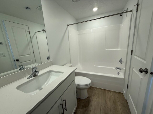 Bathroom 2 - 231 N Halford Ave
