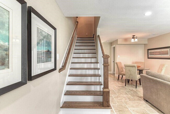Primary Photo - 8876 Kempwood Dr