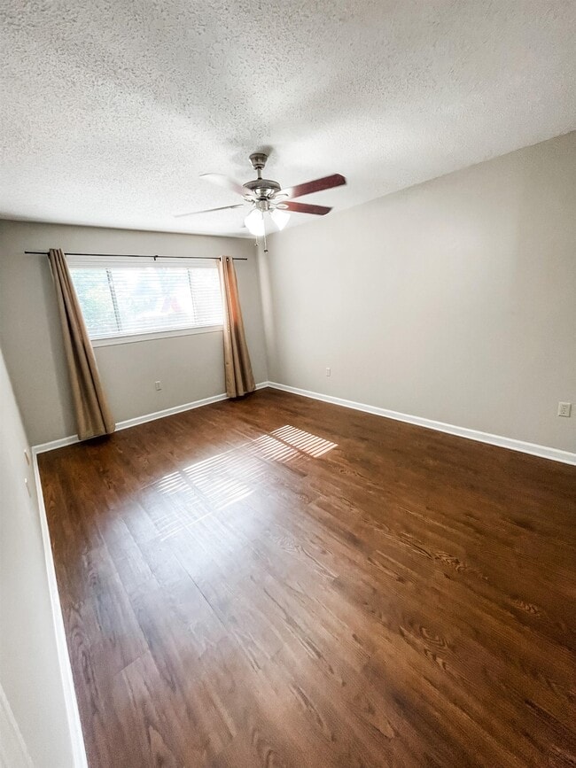 Building Photo - 5372 Edenshire Cove