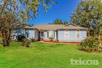 Building Photo - 4585 Hebbard Way