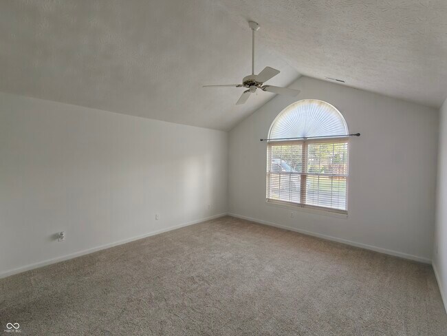 Building Photo - 2392 Steeple Chase