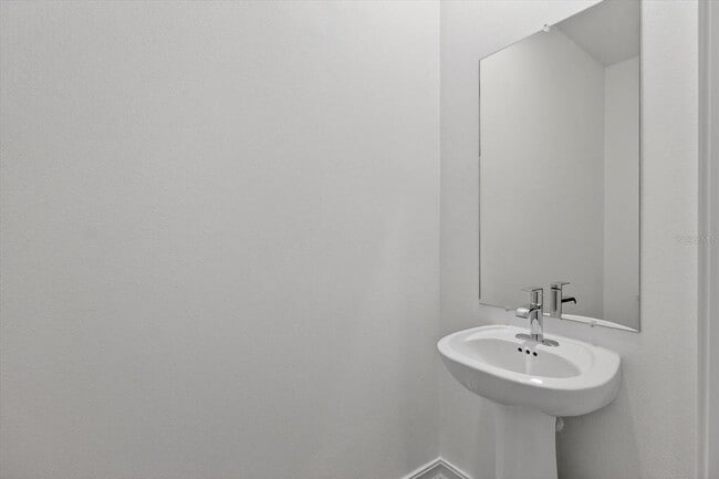 Building Photo - 6925 Main St