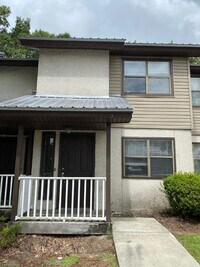 Building Photo - Townhouse for Rent