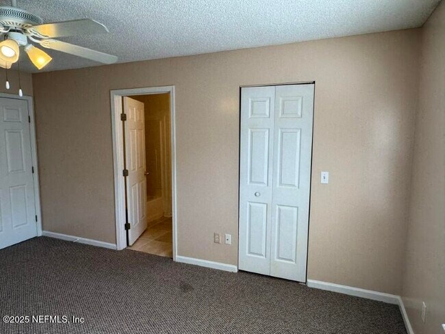 Building Photo - 4019 Bryant Glen Ave